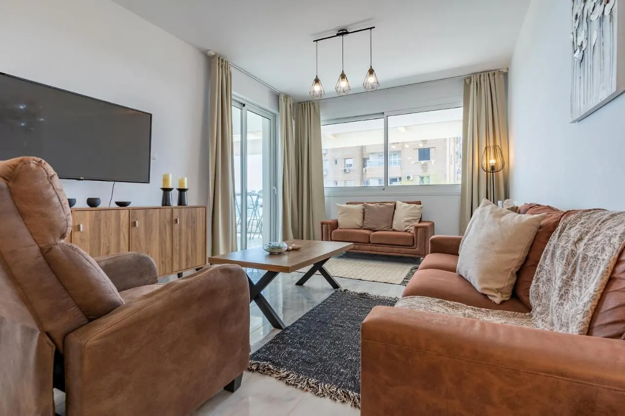 Grace 2-Bedroom Apartment In Larnaca 0*,  Cipro