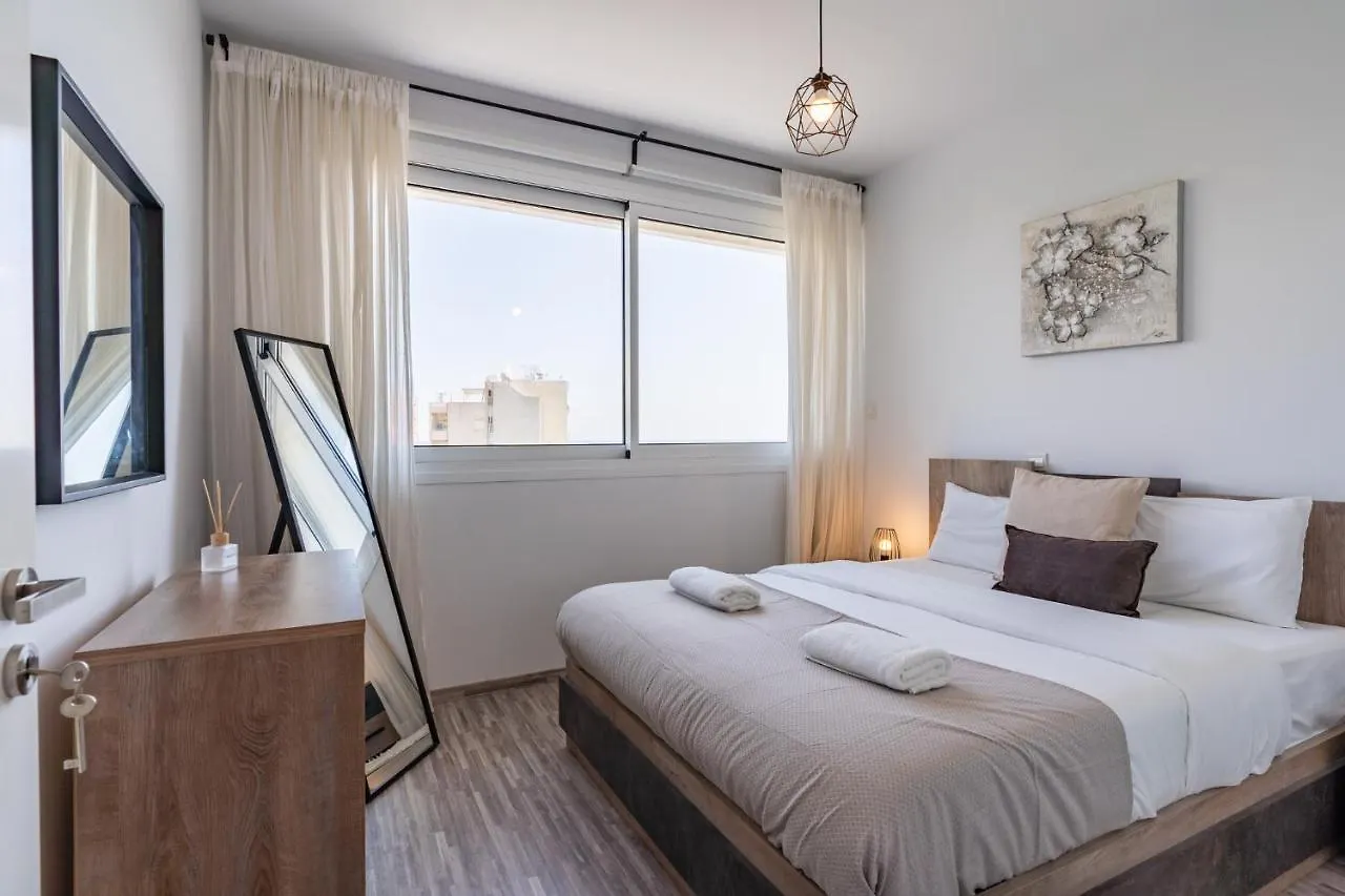 Grace 2-Bedroom Apartment In ラルナカ